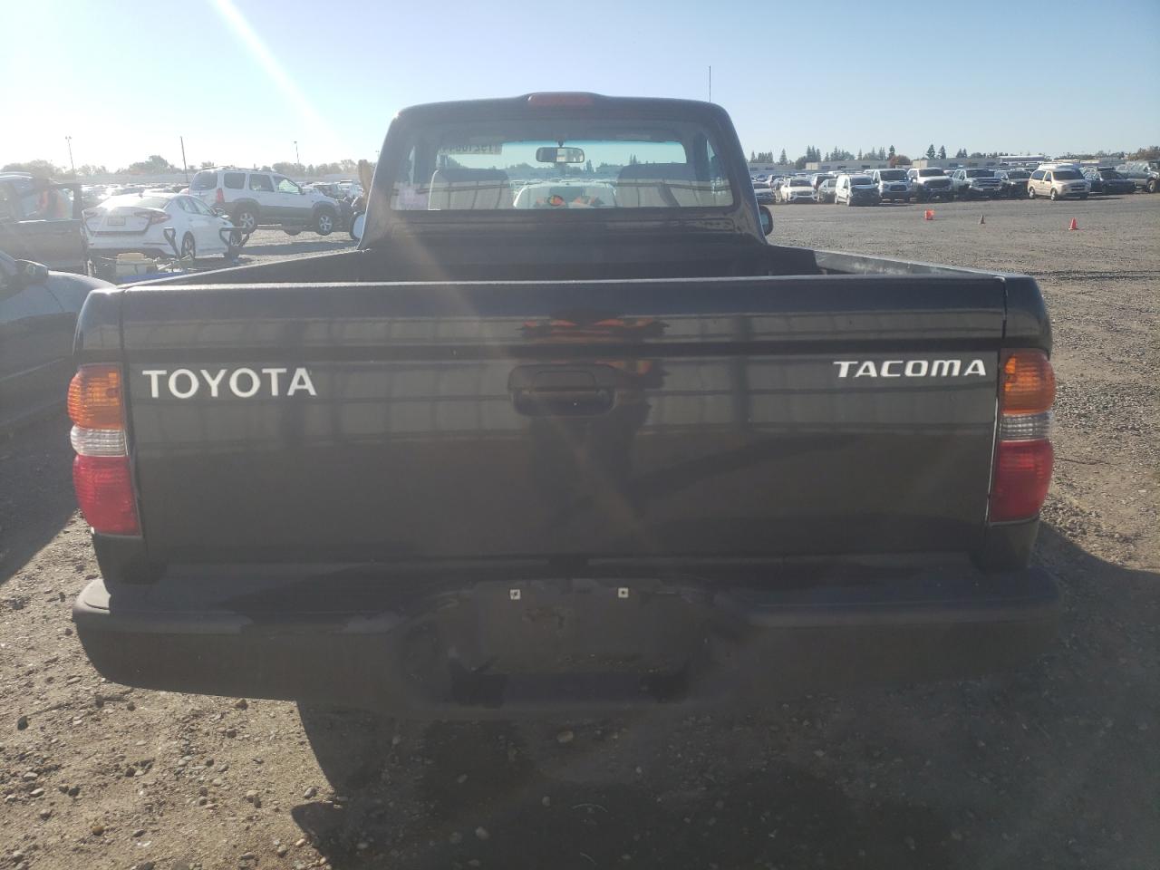 2004 Toyota Tacoma - Image 6