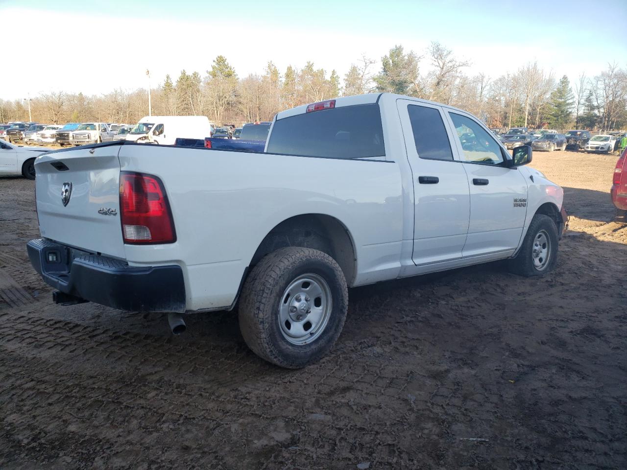 2016 RAM 1500 - Image 3