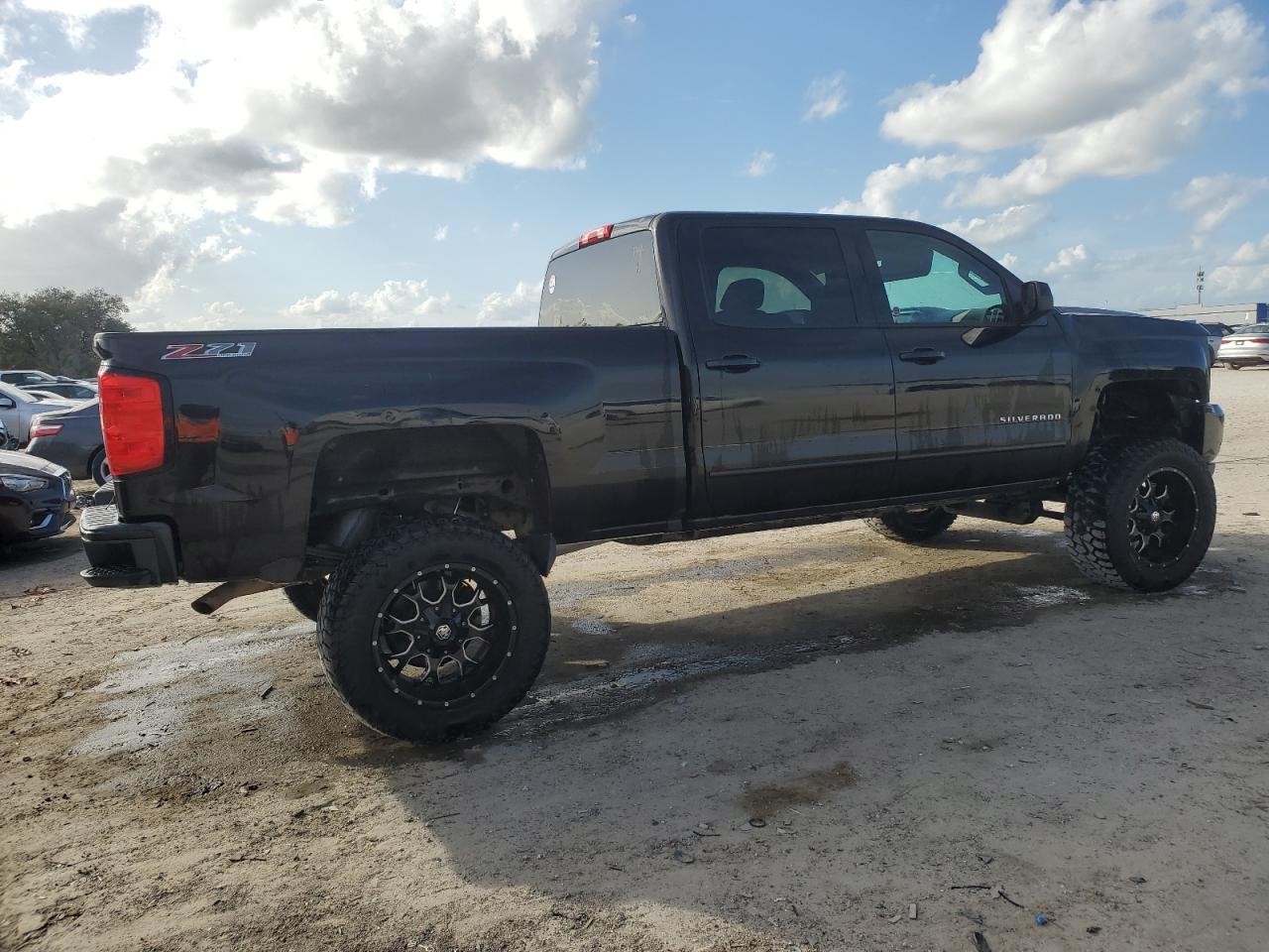 2017 Chevrolet Silverado - Image 3