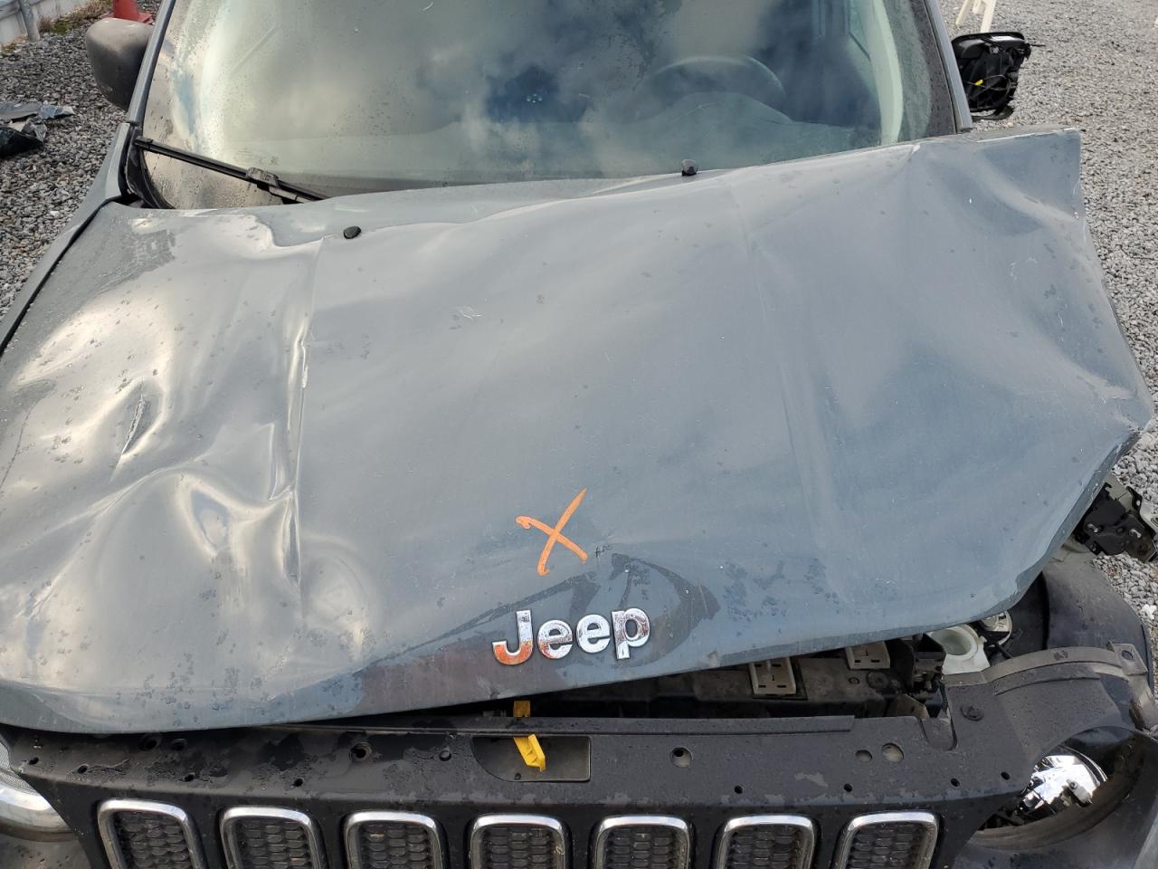 2018 Jeep Renegade - Image 12