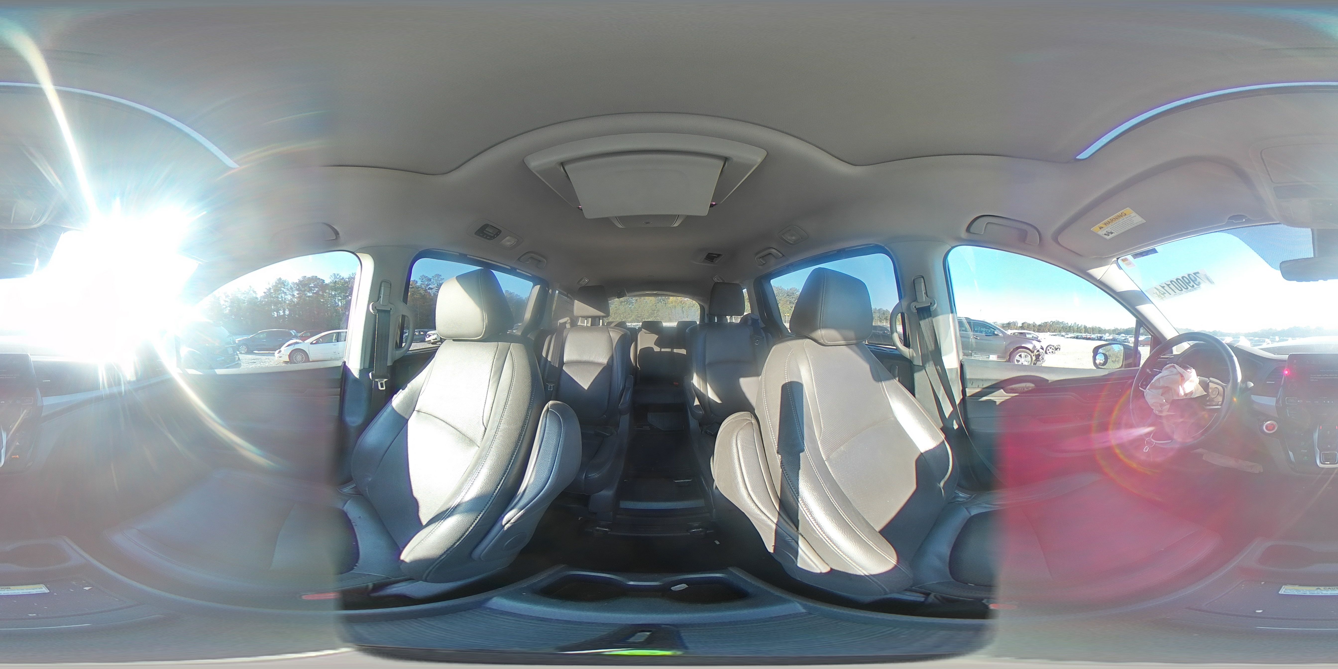 2018 Honda Odyssey - Image 14