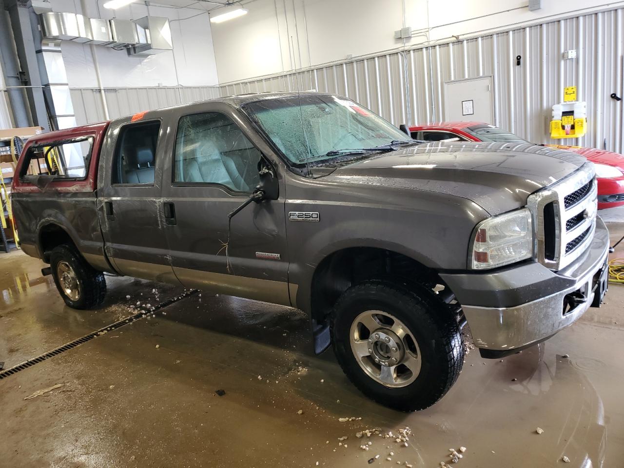 2006 Ford F250 - Image 4