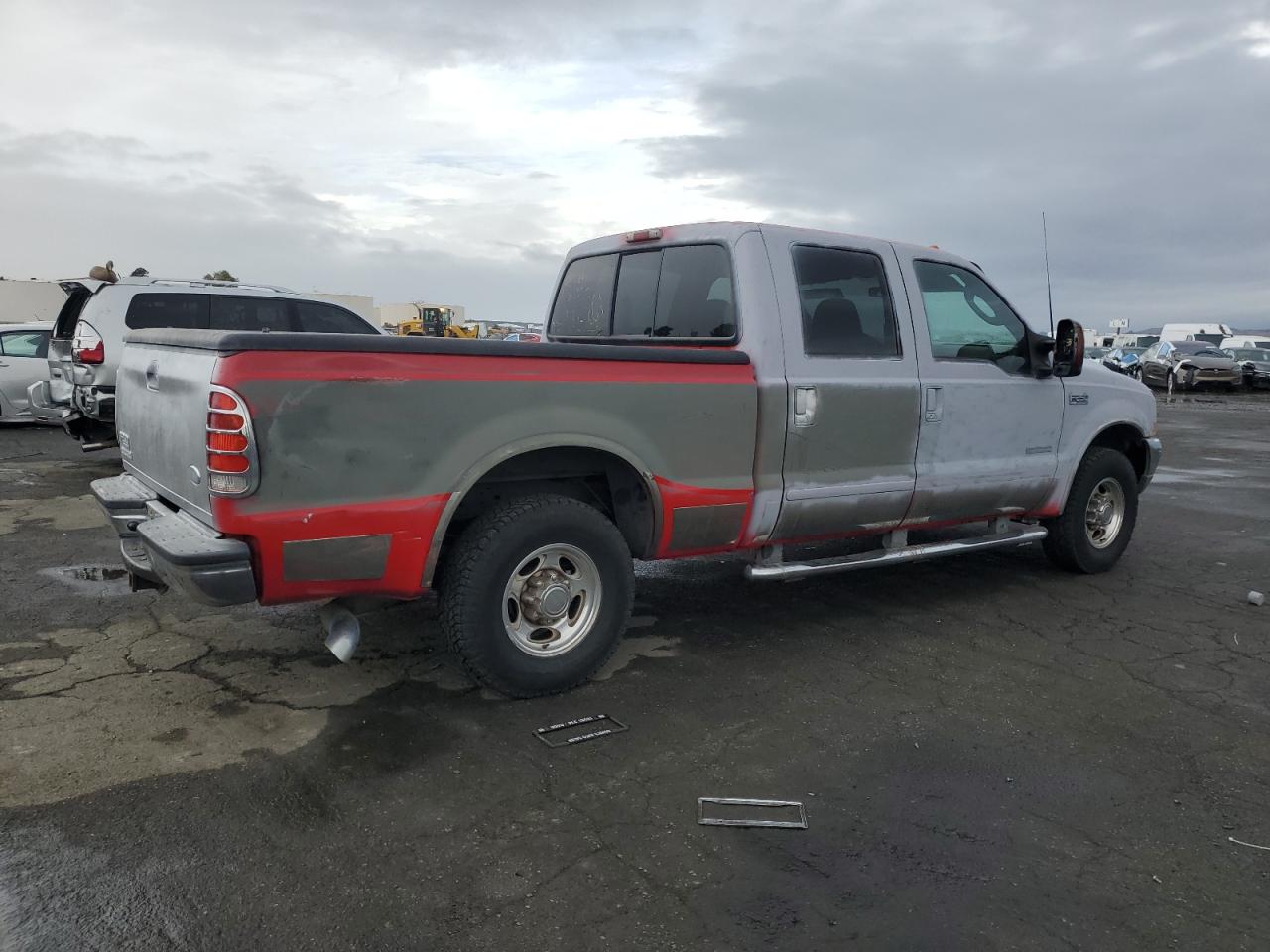 2003 Ford F250 - Image 3