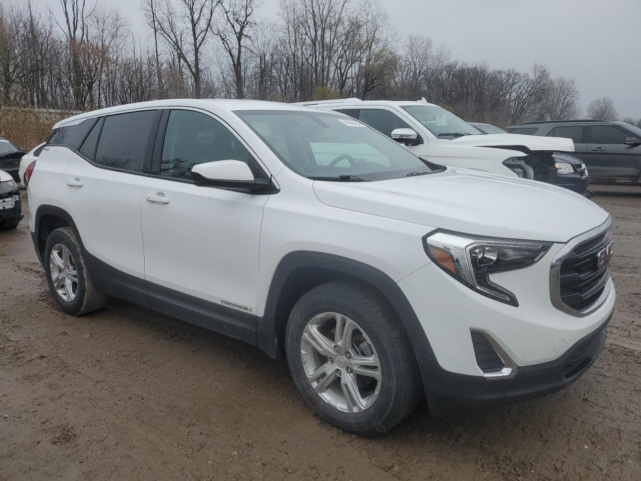 2018 GMC Terrain - Image 4