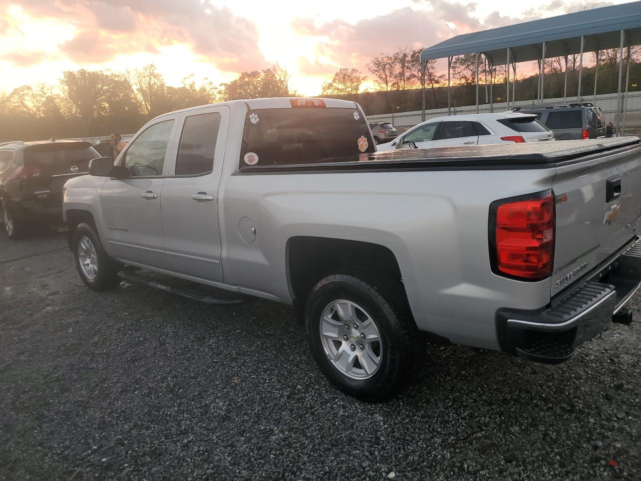 2015 Chevrolet Silverado - Image 2