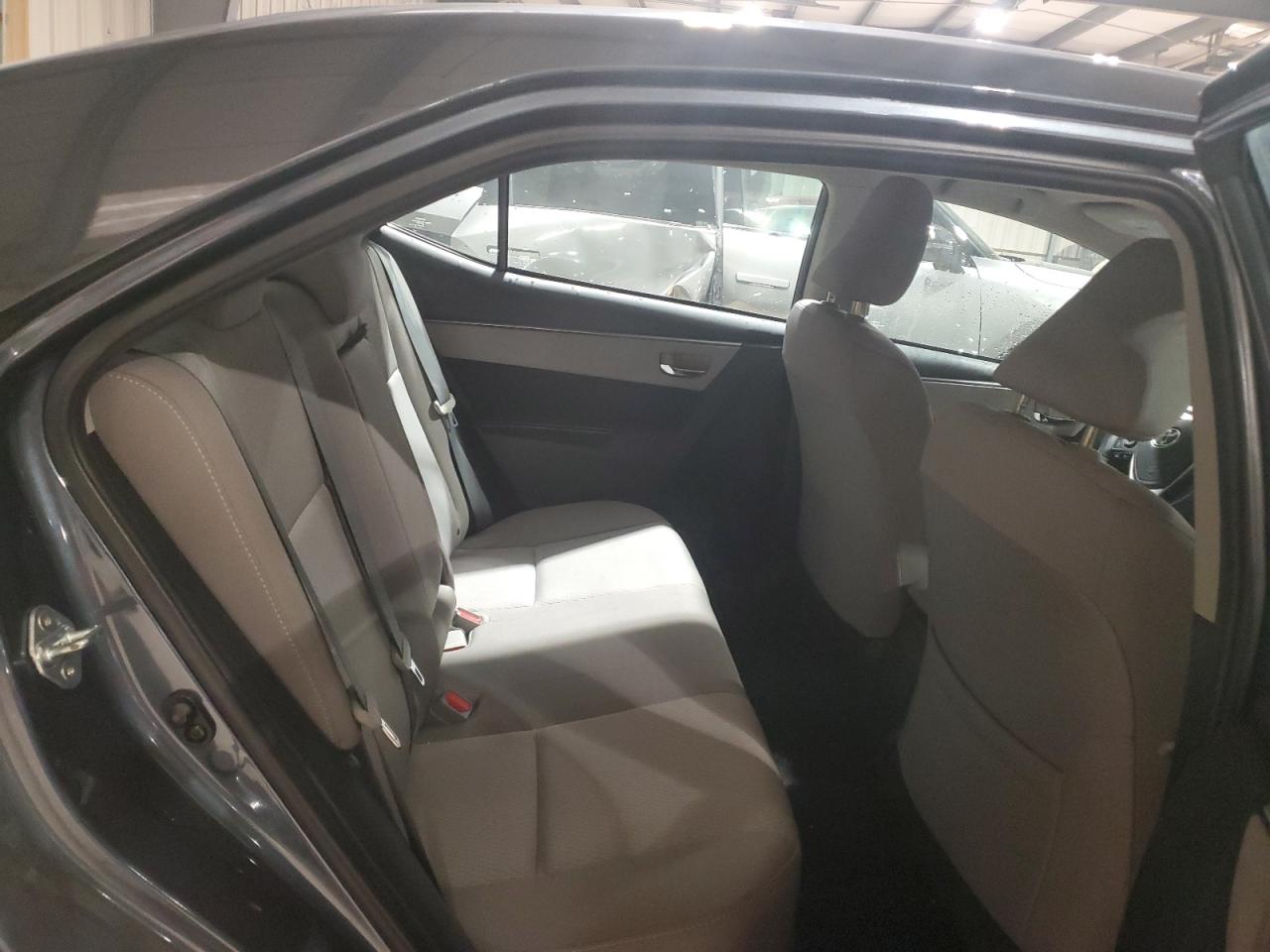 2015 Toyota Corolla - Image 10