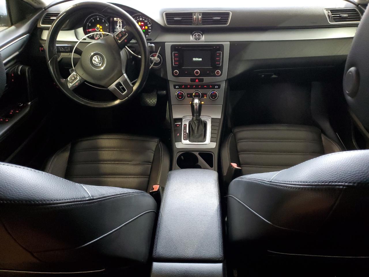 2013 Volkswagen Passat CC - Image 8