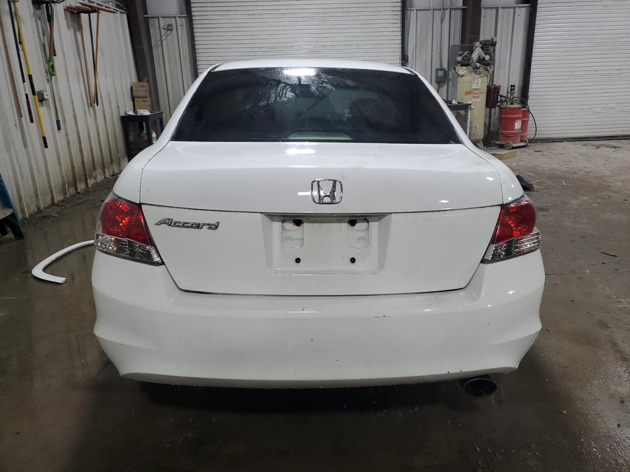 2008 Honda Accord Ex VIN: 1HGCP26768A128002 Lot: 80717664