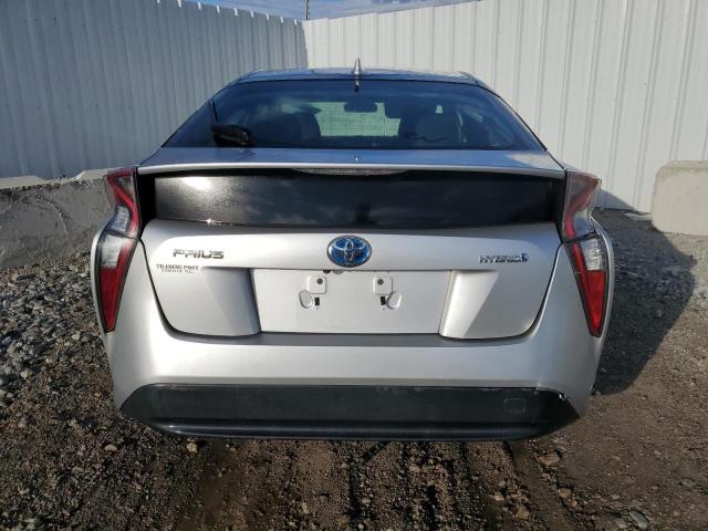  TOYOTA PRIUS 2016 Srebrny