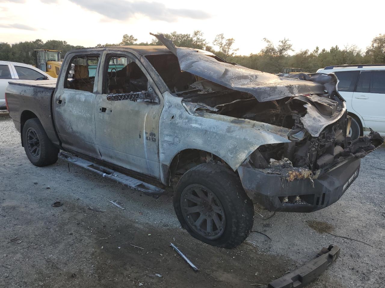 2014 RAM 1500 - Image 4