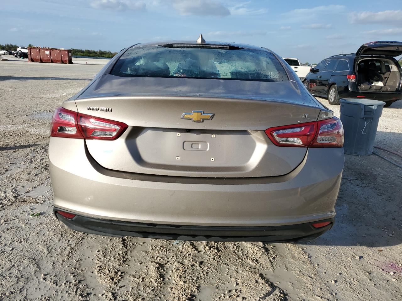 2022 Chevrolet Malibu - Image 6