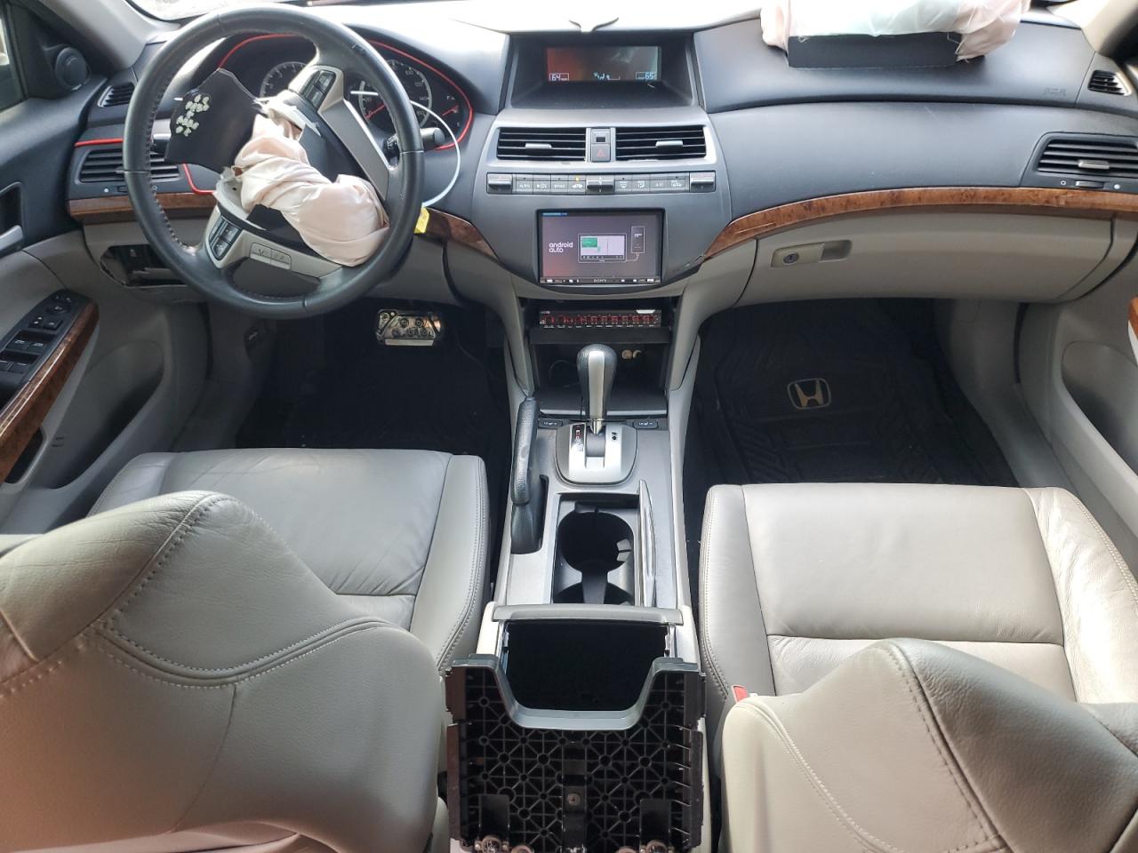 2012 Honda Accord - Image 8