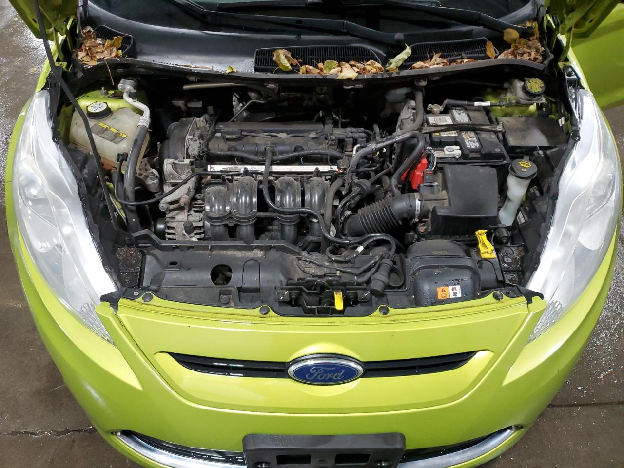 2012 Ford Fiesta - Image 12