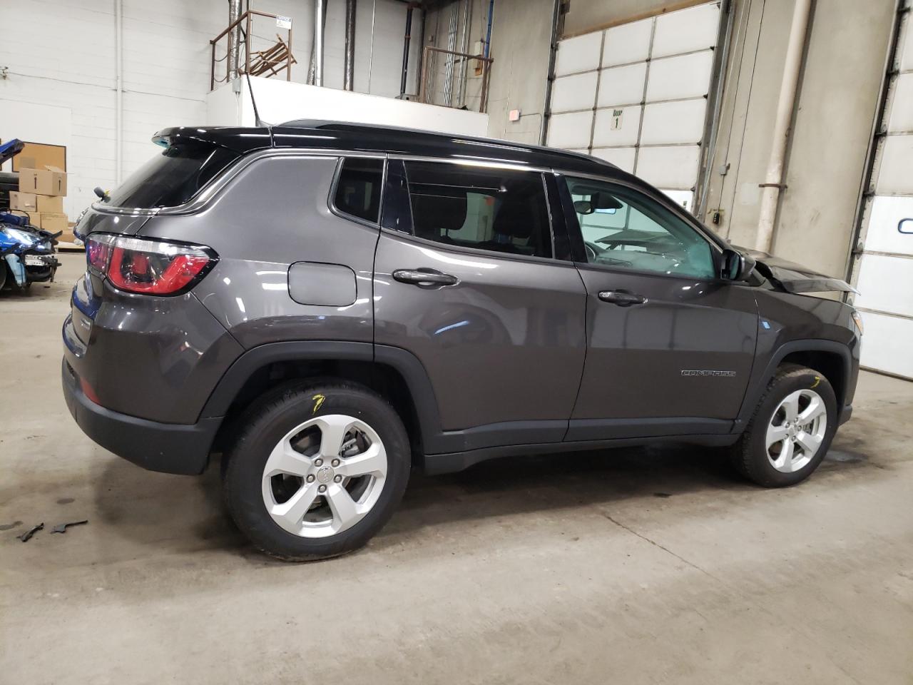 2020 Jeep Compass - Image 3