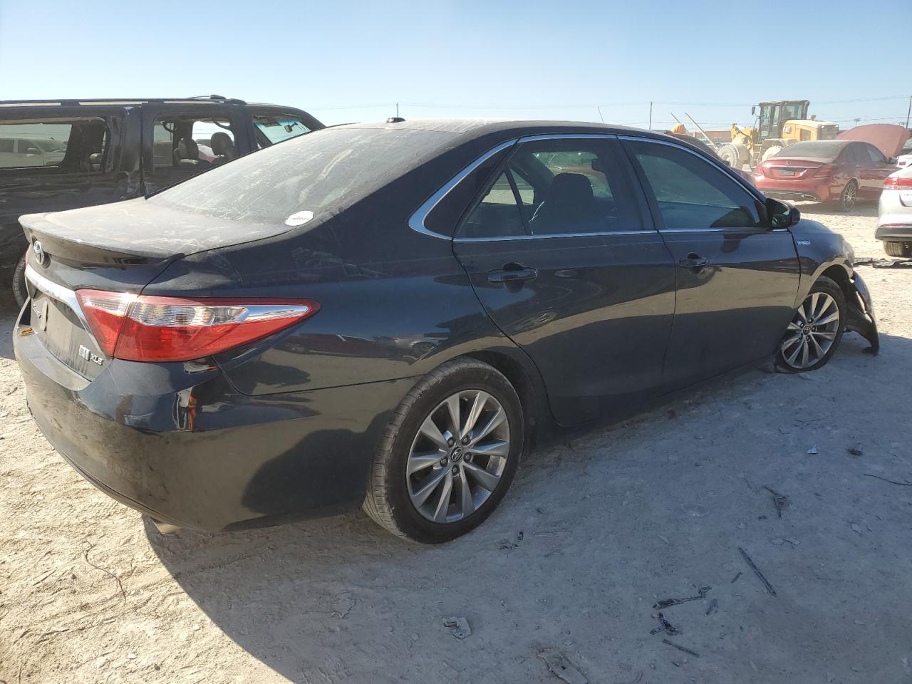 2015 Toyota Camry - Image 3