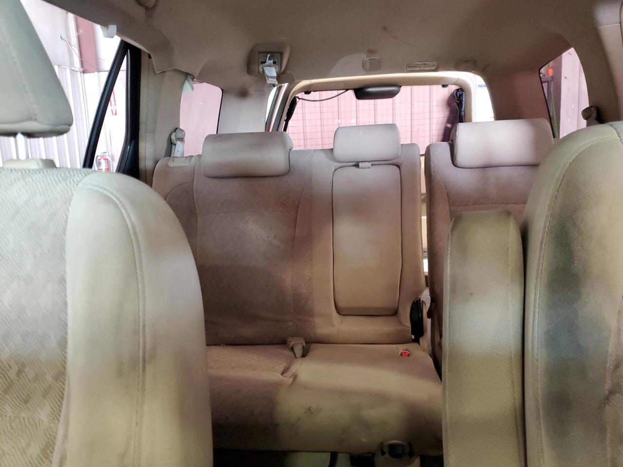 2005 Honda CR-V - Image 10