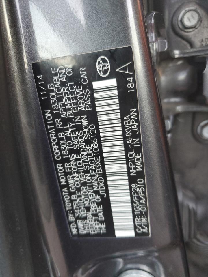 2014 Toyota Prius - Image 12