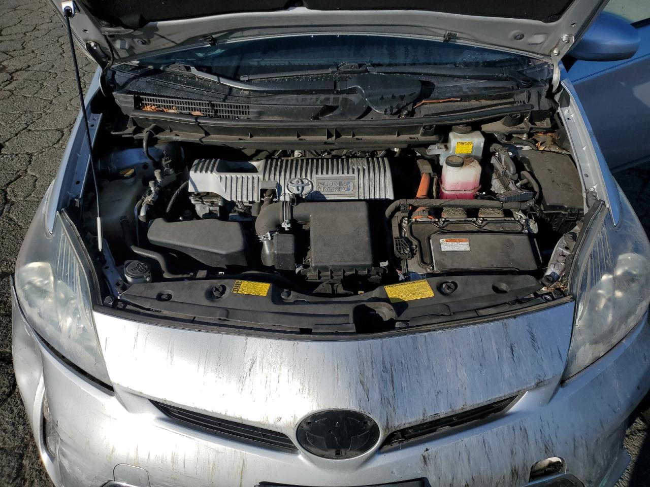 2013 Toyota Prius - Image 11