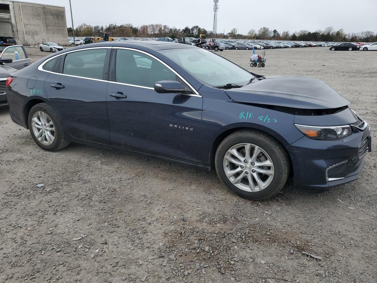 2018 Chevrolet Malibu - Image 4