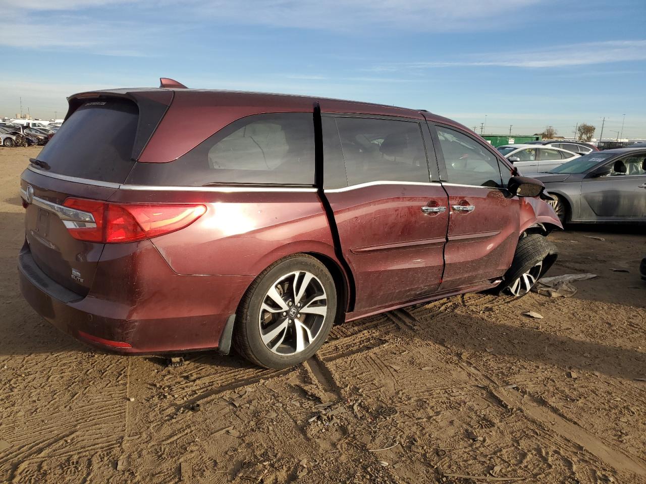 2018 Honda Odyssey - Image 3