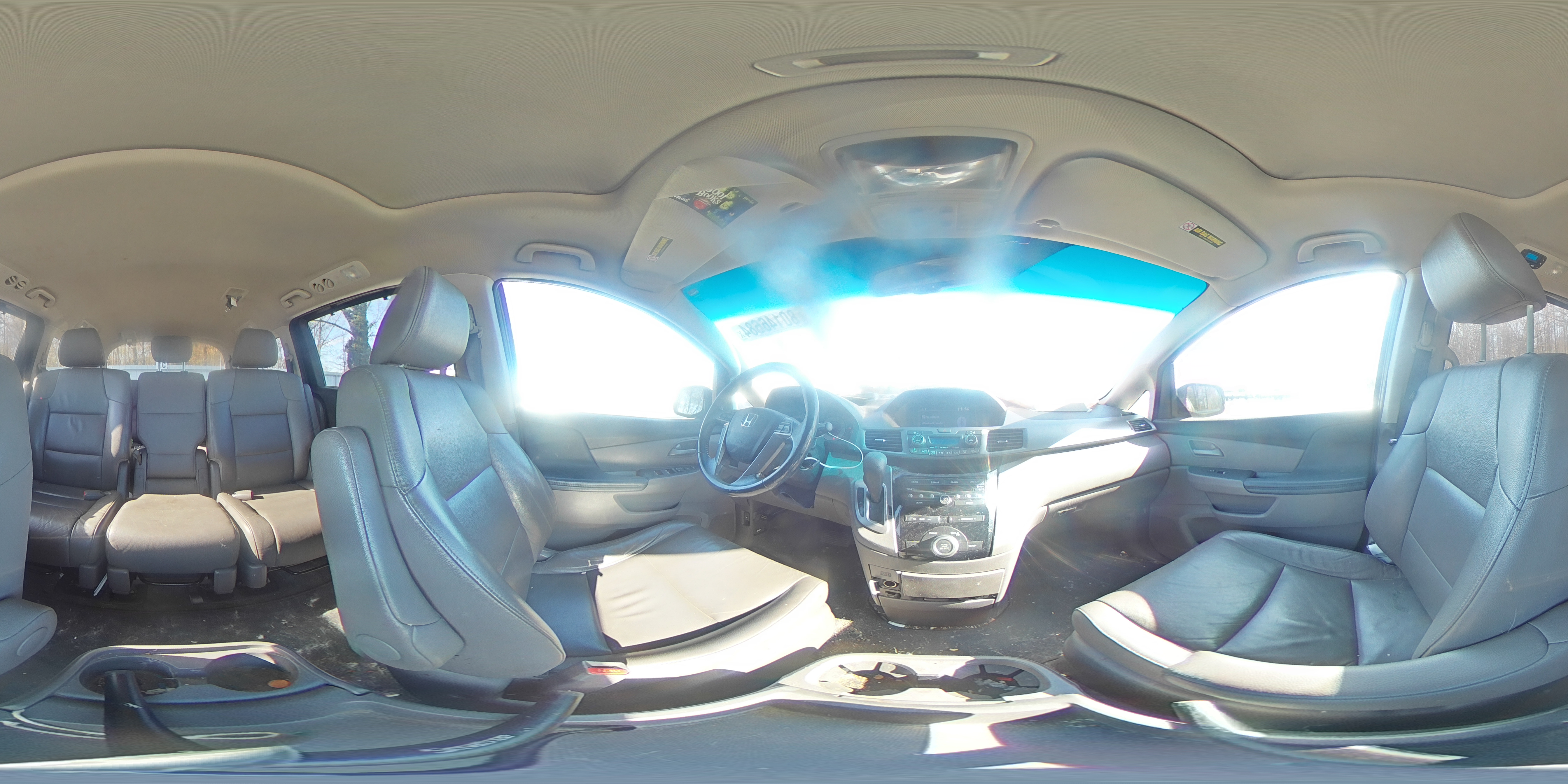 2012 Honda Odyssey - Image 14