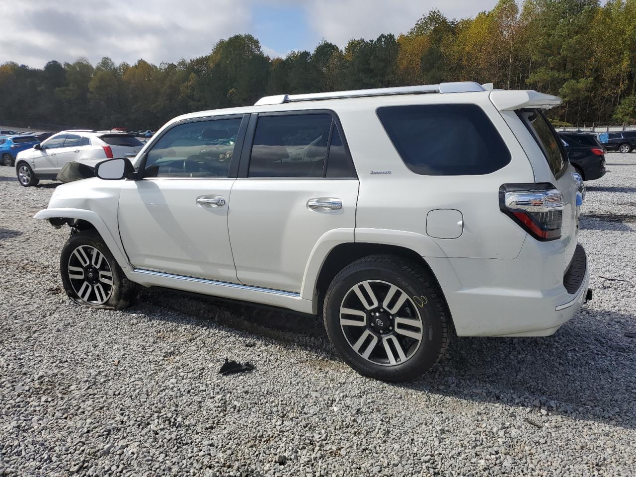 VIN JTEBU5JR8G5279956 2016 TOYOTA 4RUNNER no.2