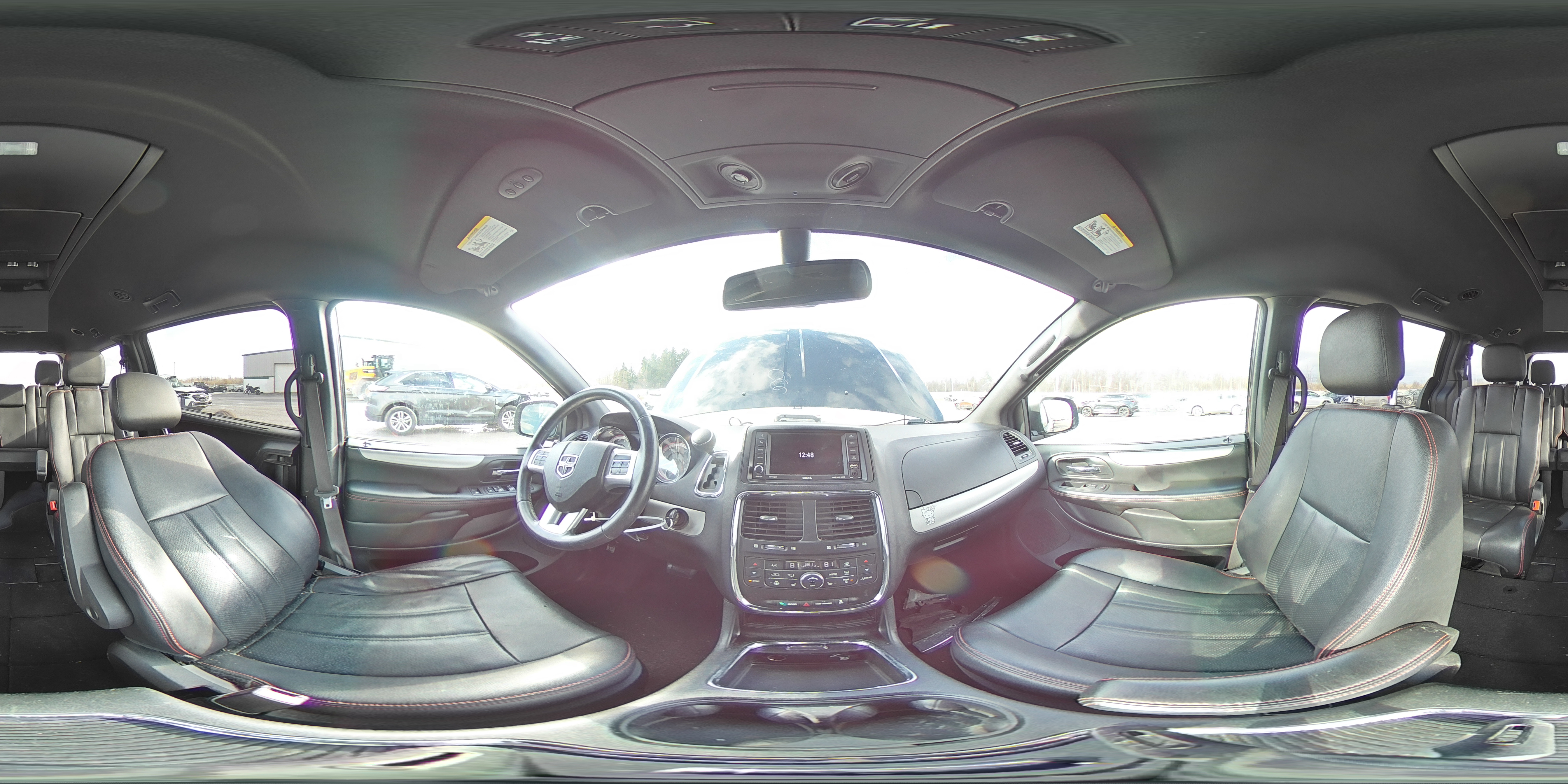 2018 Dodge Caravan - Image 14