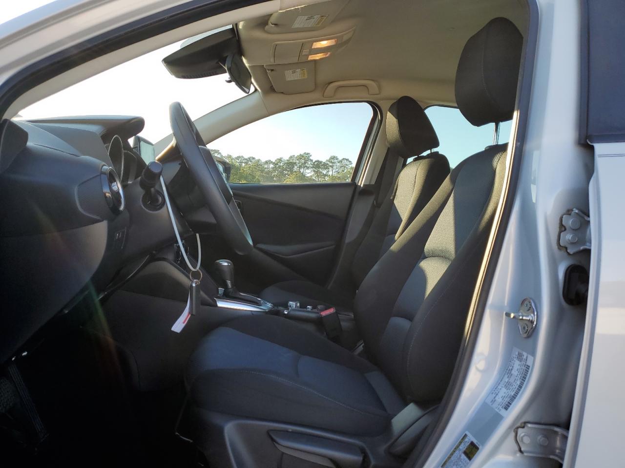 2020 Toyota Yaris - Image 7