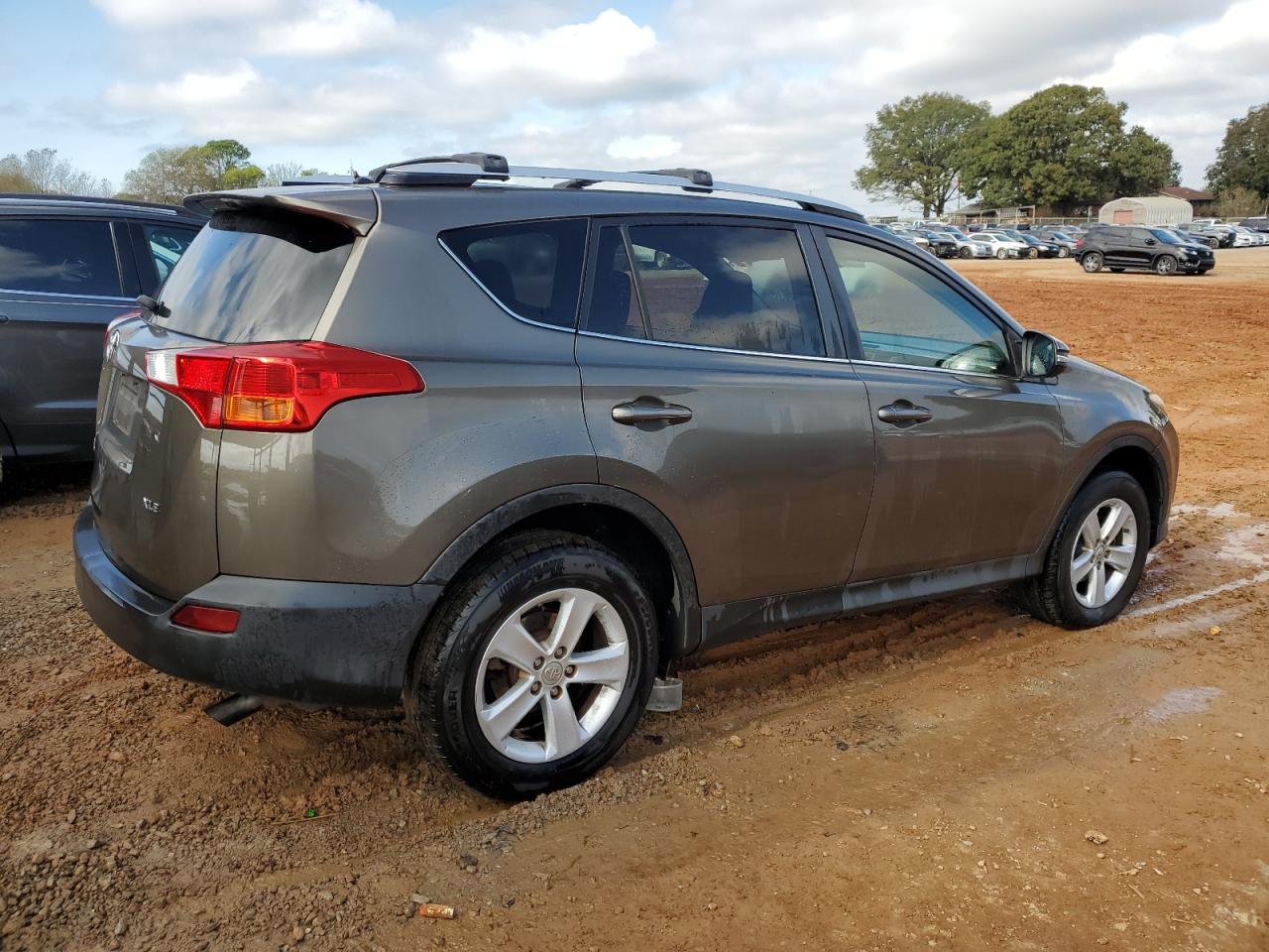 2013 Toyota RAV 4 - Image 3