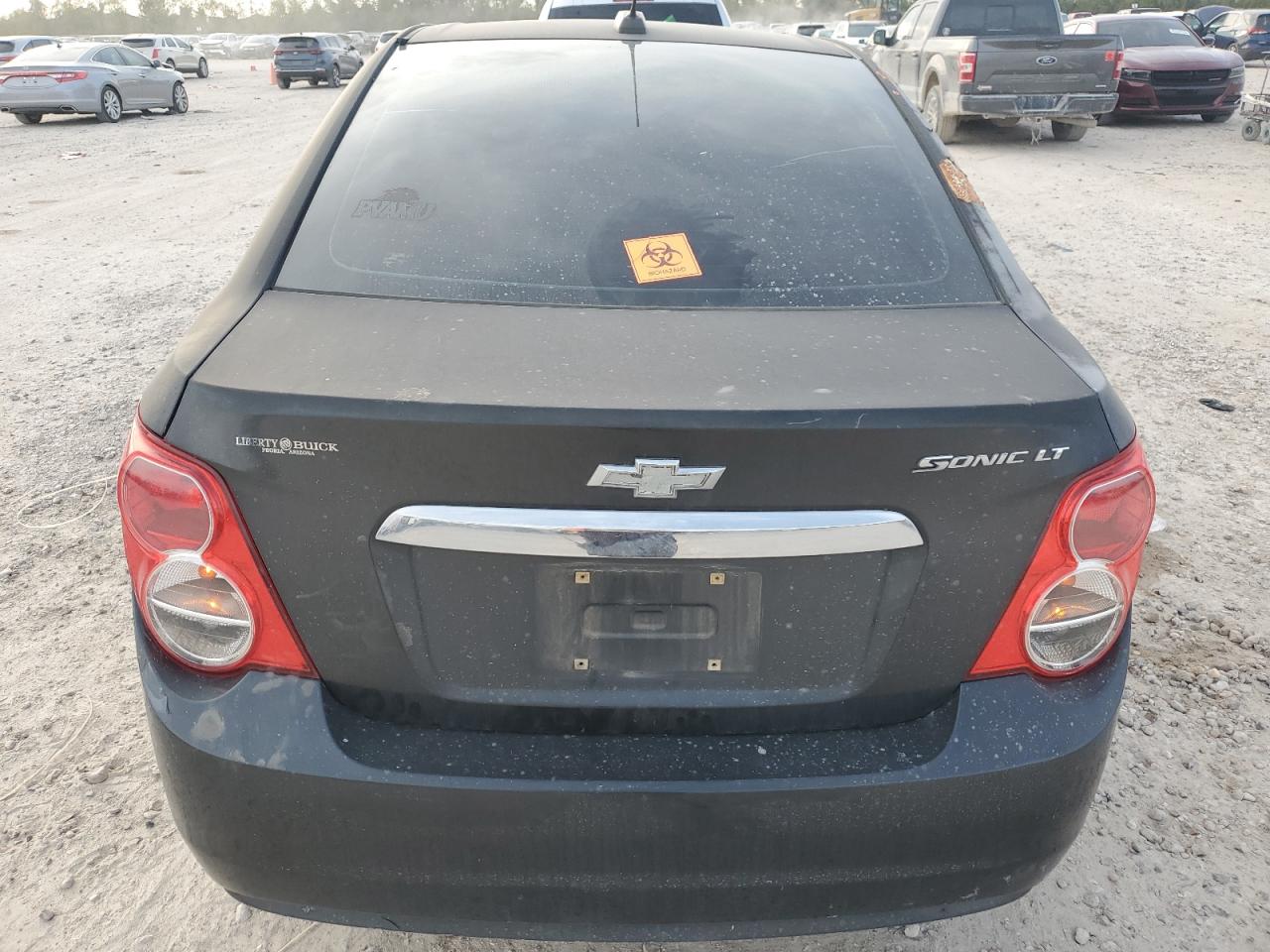 2015 Chevrolet Sonic - Image 6