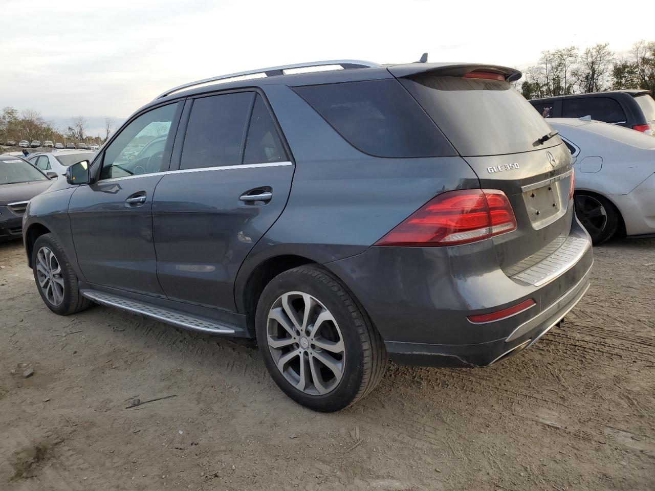 VIN 4JGDA5HB8GA730661 2016 MERCEDES-BENZ GLE-CLASS no.2