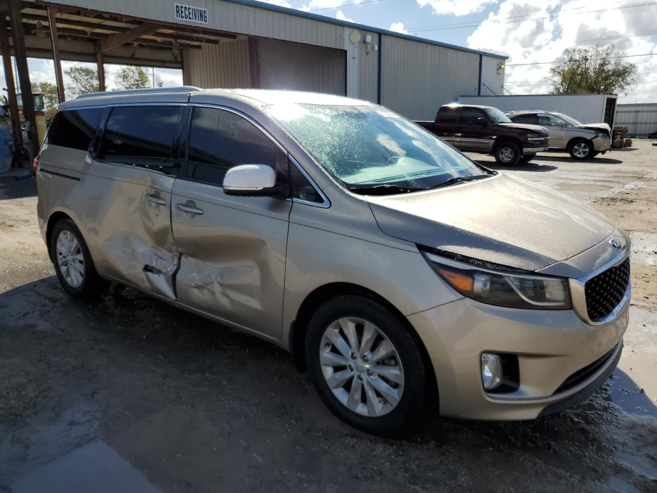 2016 Kia Sedona - Image 4