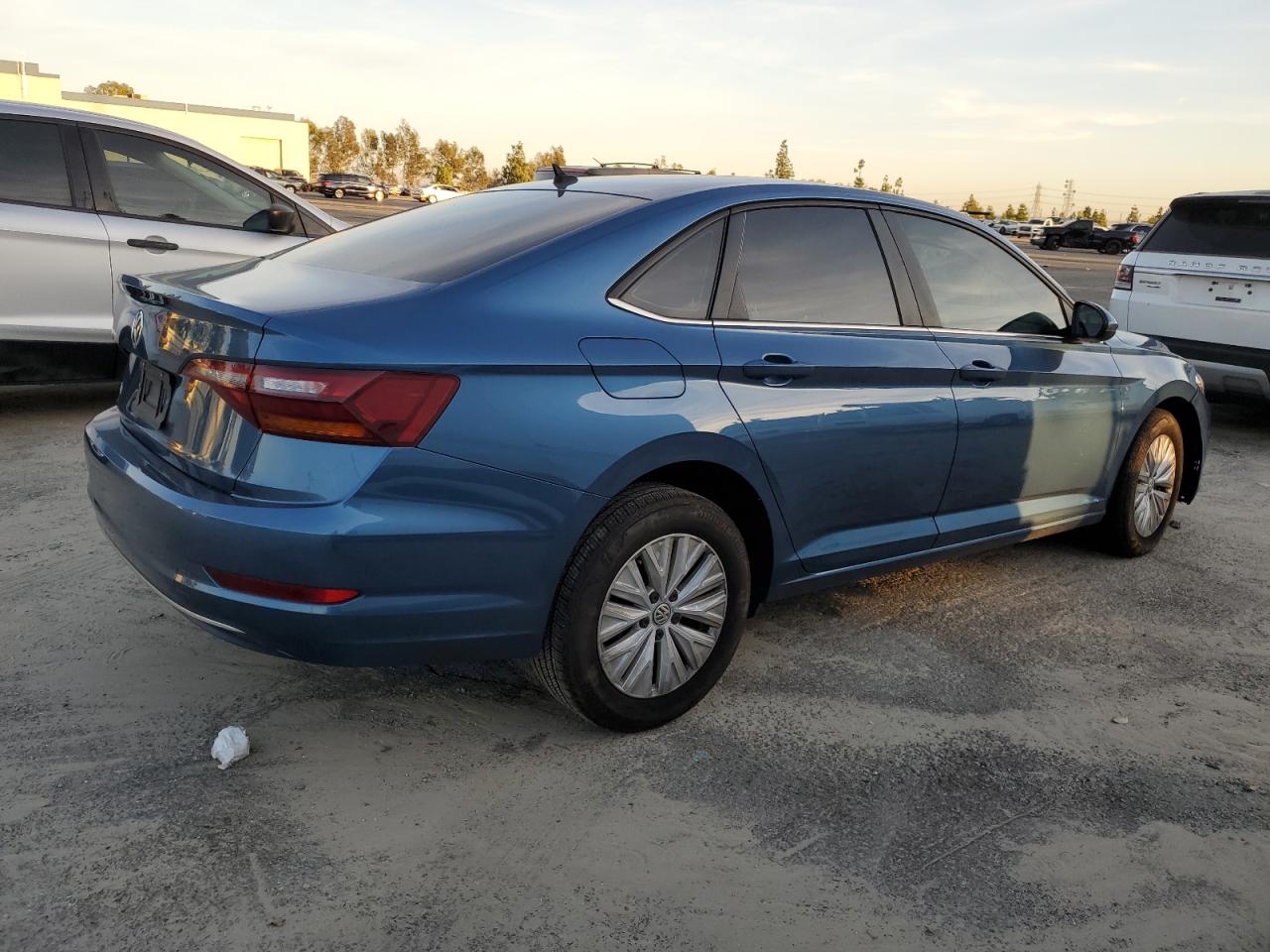 VIN 3VWC57BU5KM091769 2019 VOLKSWAGEN JETTA no.3