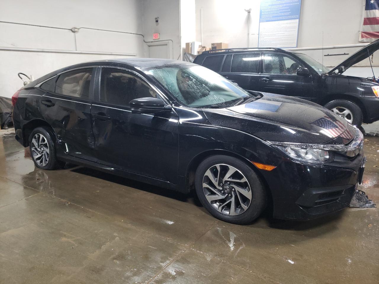 2016 Honda Civic - Image 4
