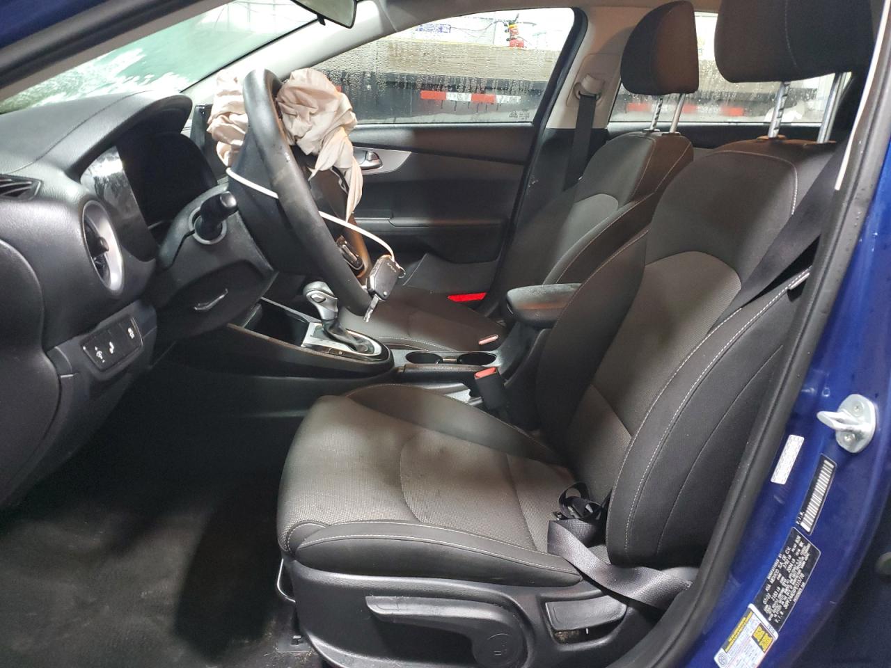 2023 Kia Forte - Image 7