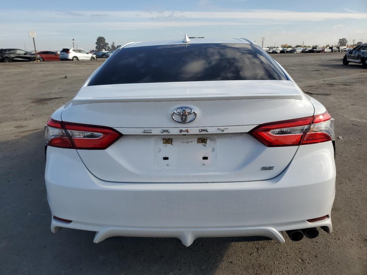 VIN 4T1B11HK2KU823523 2019 TOYOTA CAMRY no.6