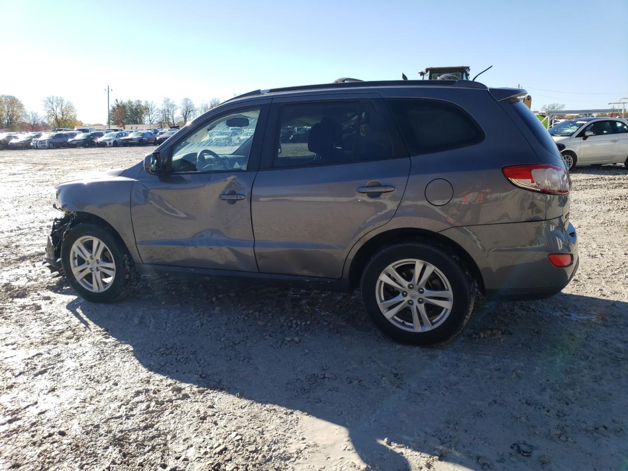 2010 Hyundai Santa Fe - Image 2
