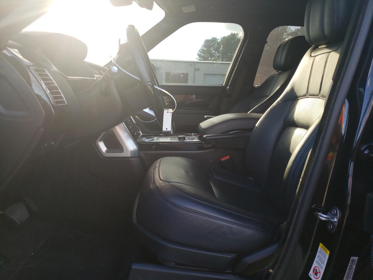 2020 Land Rover Range Rover - Image 7