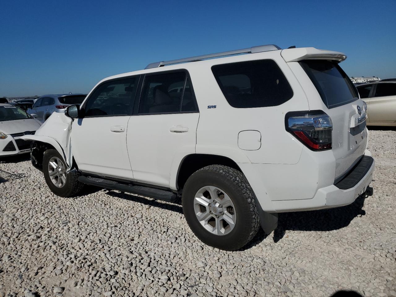 VIN JTEZU5JR7G5129741 2016 TOYOTA 4RUNNER no.2