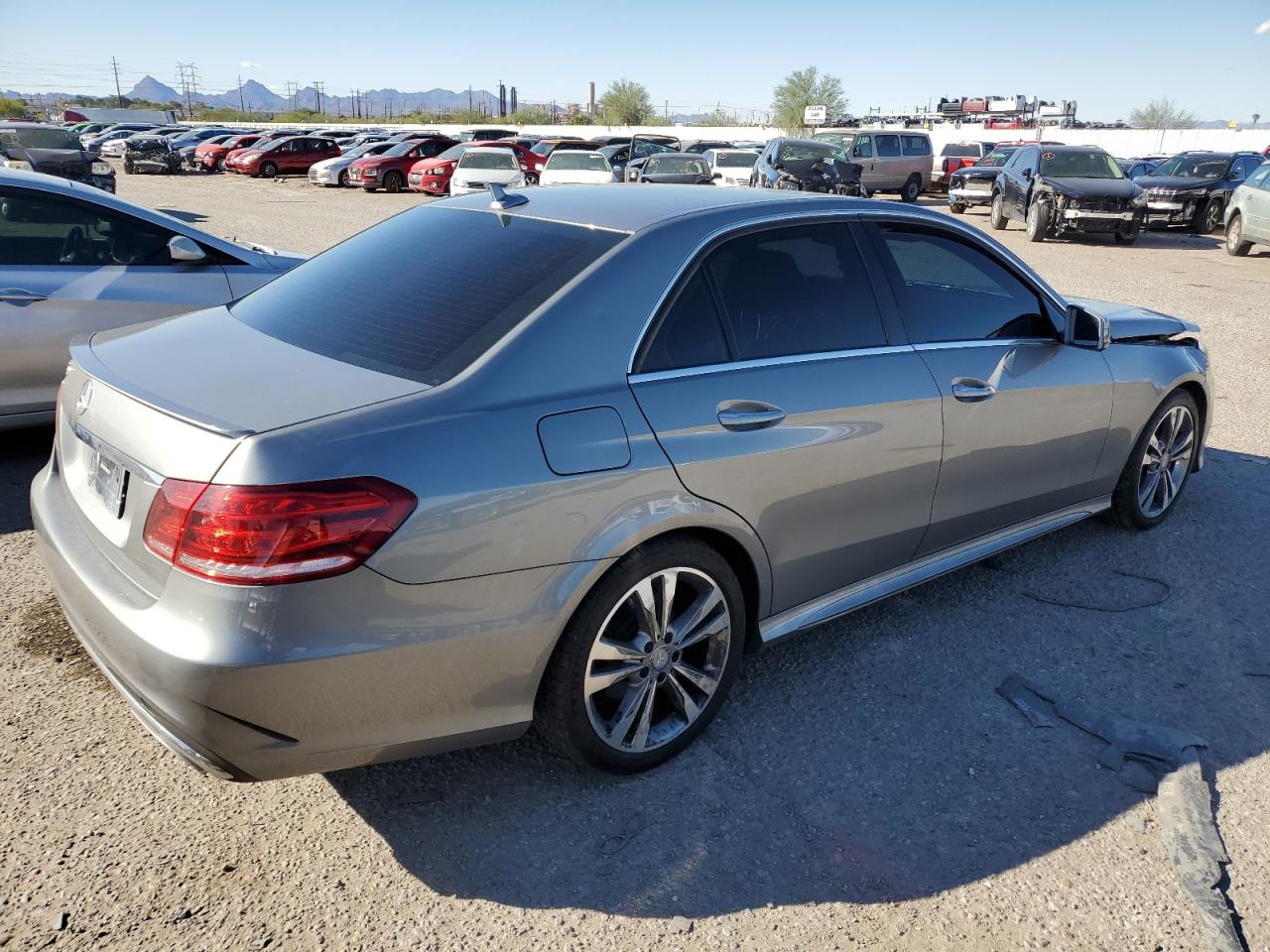 VIN WDDHF5KB9EA824468 2014 MERCEDES-BENZ E-CLASS no.3