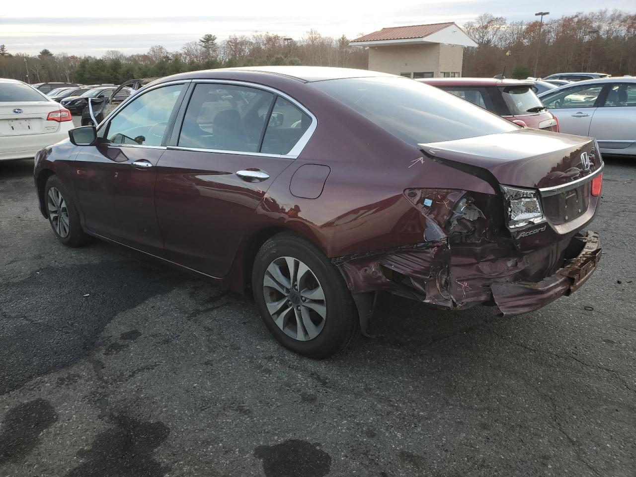 VIN 1HGCR2F38FA055168 2015 HONDA ACCORD no.2