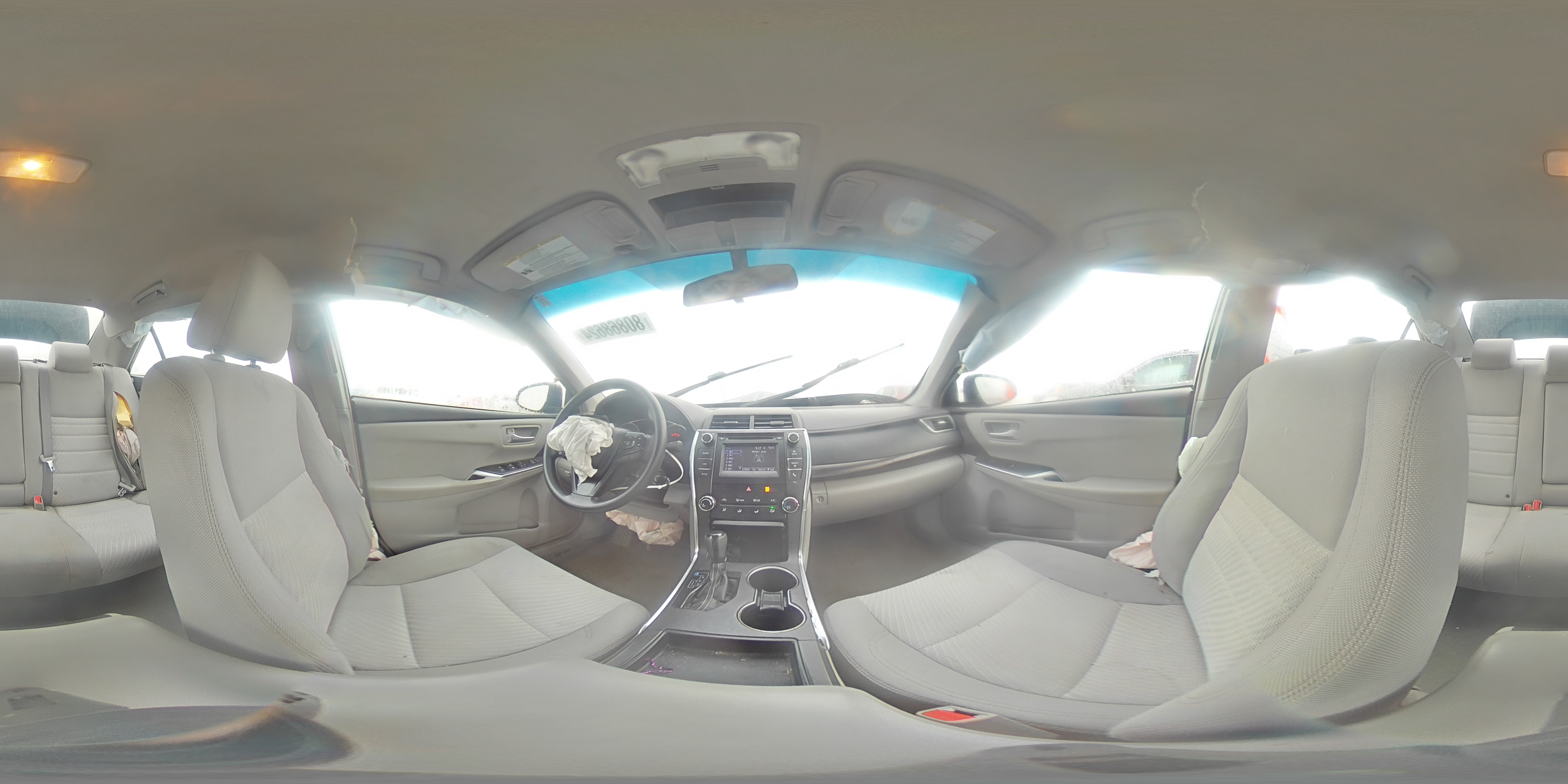 2016 Toyota Camry - Image 13