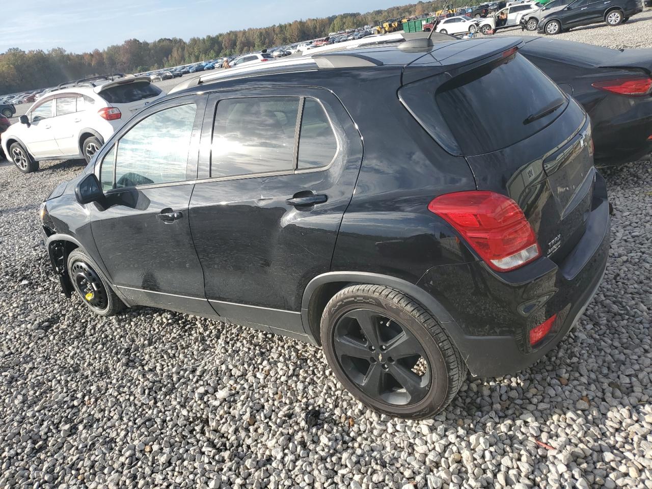 2019 Chevrolet Trax - Image 2