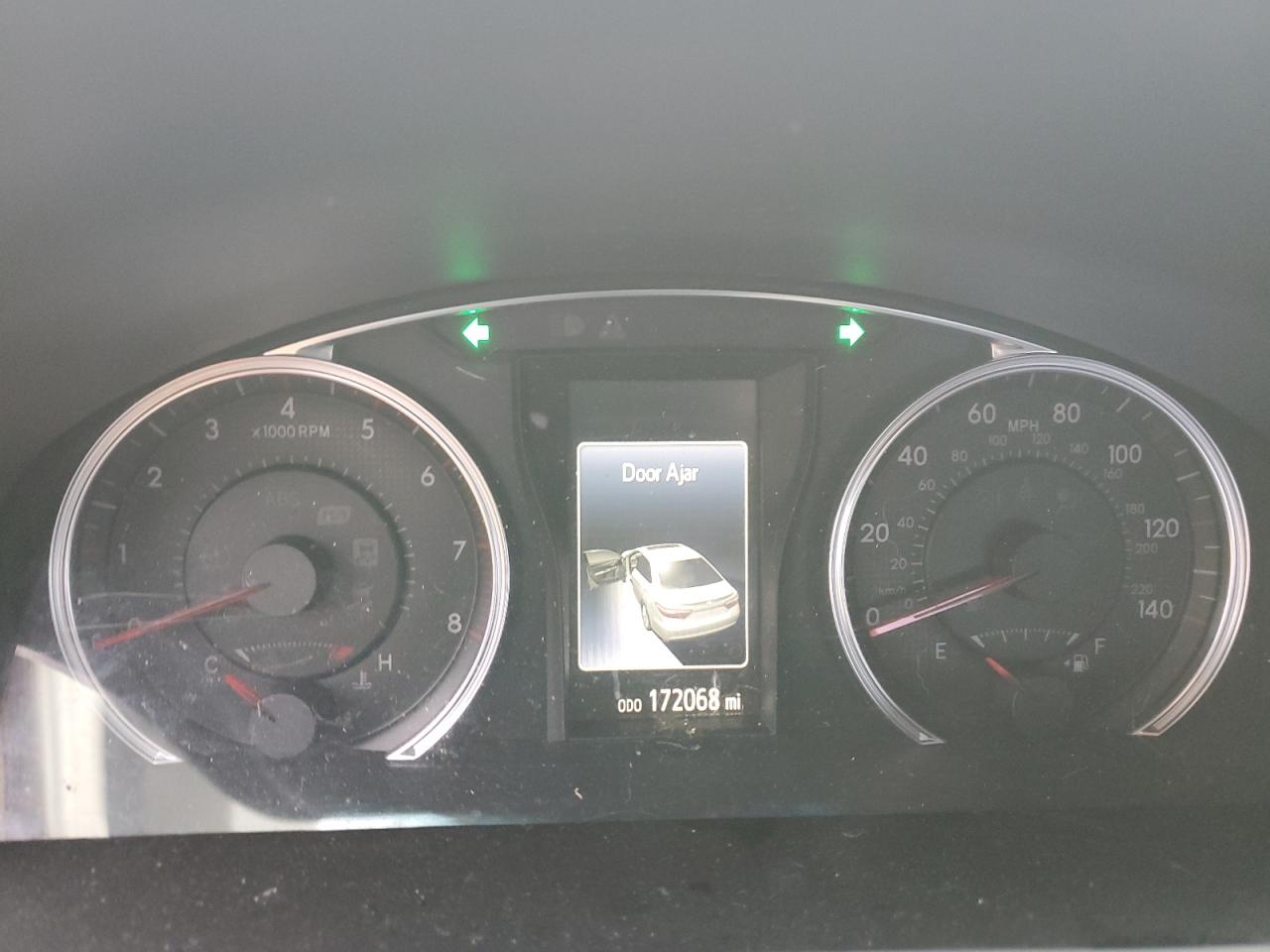 2016 Toyota Camry - Image 9