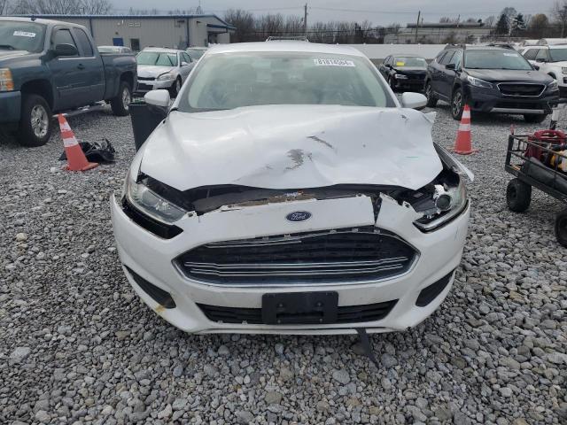  FORD FUSION 2016 Белый