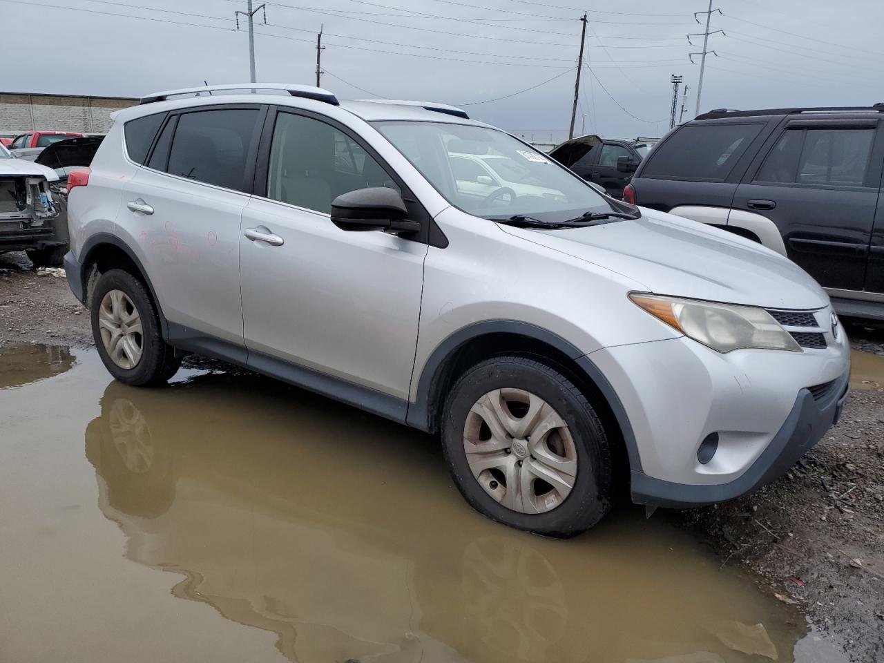 VIN JTMBFREV0DD001115 2013 TOYOTA RAV4 no.4