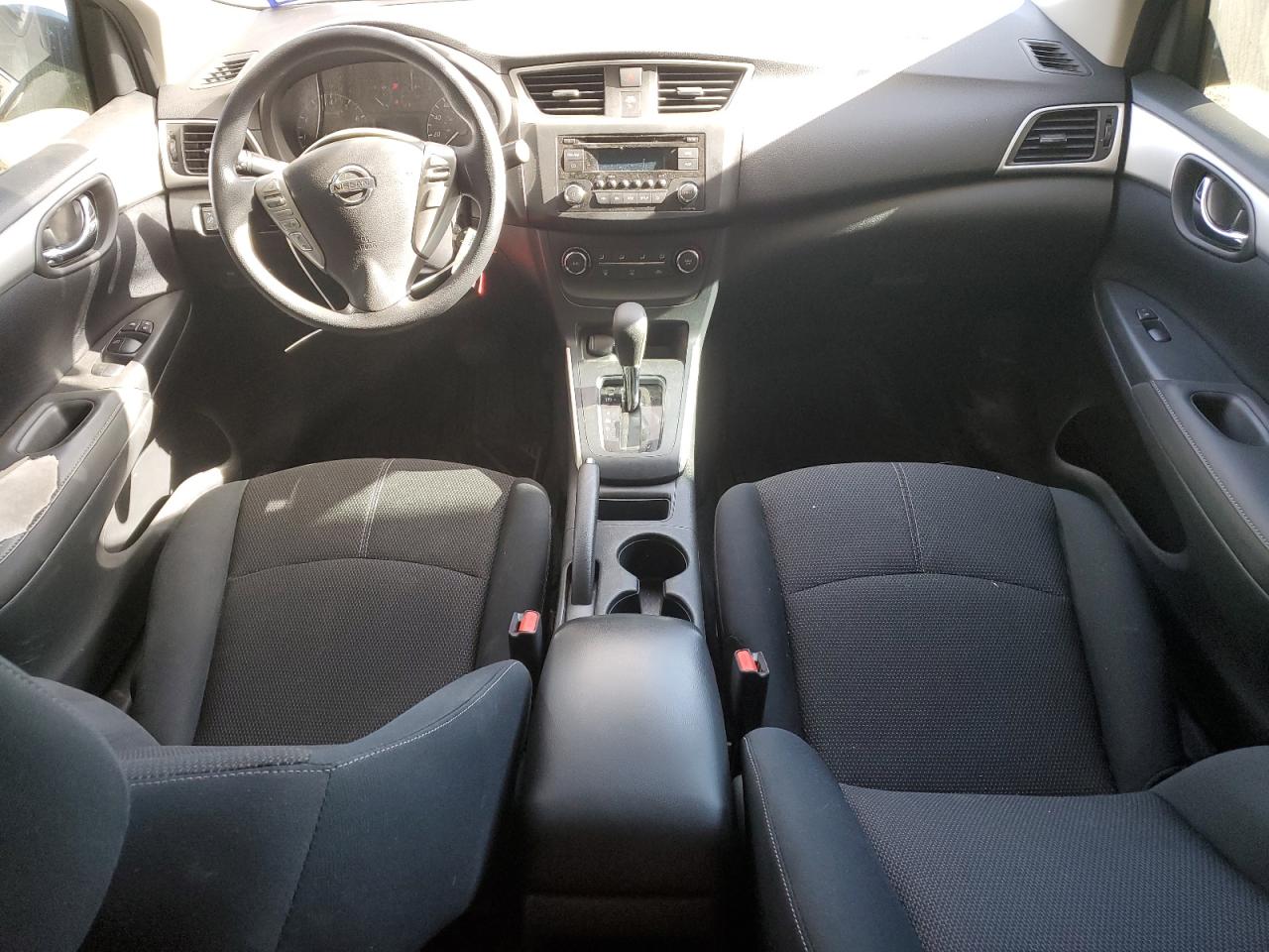 2016 Nissan Sentra - Image 8