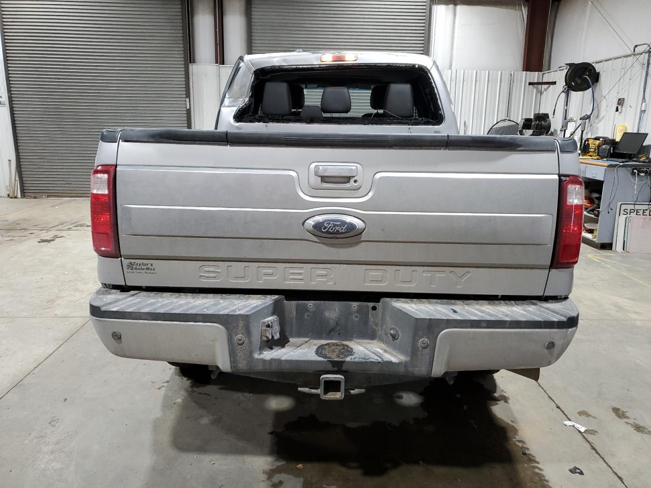 2015 Ford F350 - Image 6