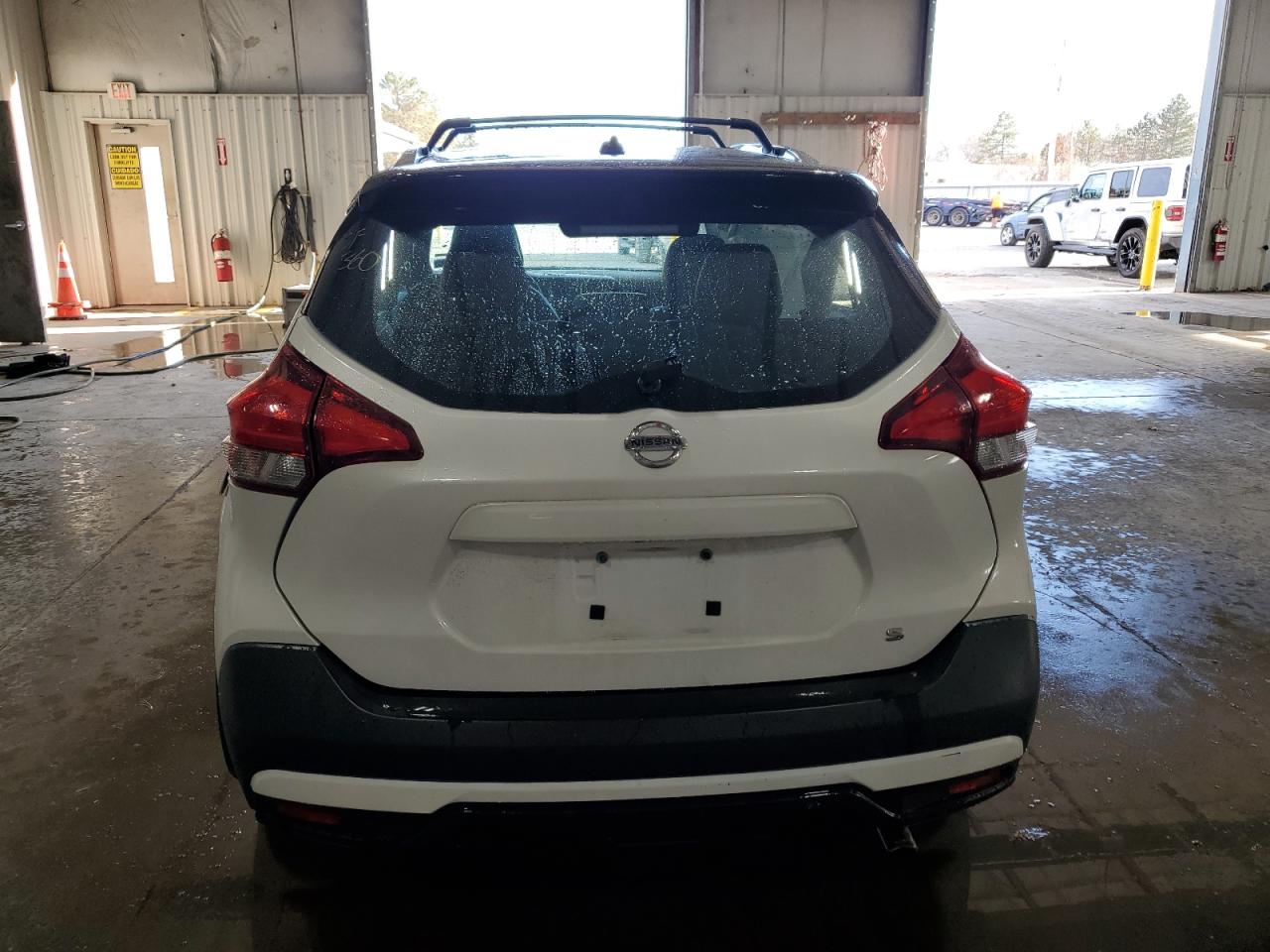 2018 Nissan Kicks S VIN: 3N1CP5CU0JL534823 Lot: 81569404