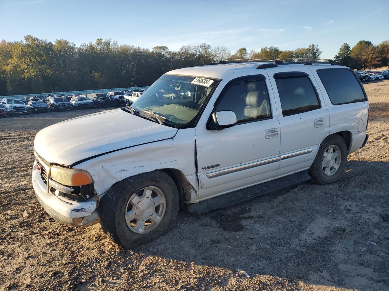 2004 GMC Yukon - Image 1